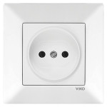 Розетка врізна одинарна Viko Мерідіан