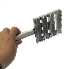 Шкребло для корови оцинк.