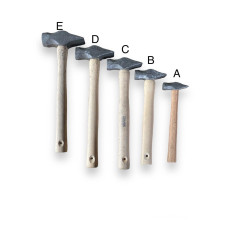 Молоток 550г з ручкою Порошкова фарба 390021