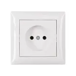 Розетка одинарна врізна Luxel 3001 (9001)