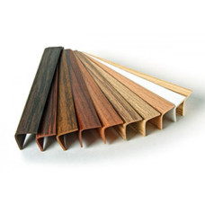 Кут захисний пластиковий декоративний 20х20 вишня (120) 2,7м.