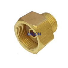 Перехід гайка штуцер пластм. д40х3/4 27404